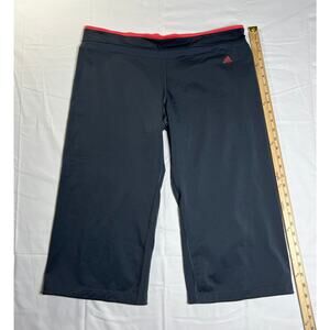 Adidas Women Cropped Sweatpants XL